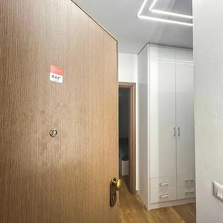 شقة Planet 665 دراس